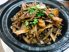 -临街徽菜馆·正宗黄山味