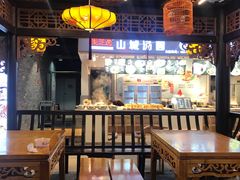 -八一路好吃街(雨田商务大厦店)