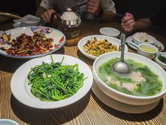 -佬湘楼·27年湘菜(天河都市广场店)