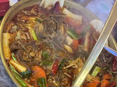 -江湖亮亮蒸虾大排档烤全羊清真(武汉总店)