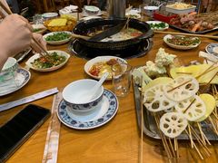 -碟滋味牛肉串串香火锅(田盛街店)