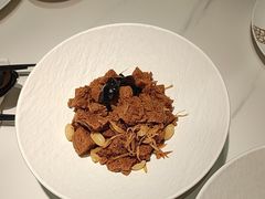 -滩外滩·本帮江浙菜(新天地店)