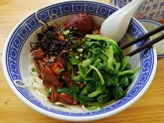 -沪西老弄堂面馆(定西路店)