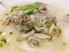 炖鸡抄手-皇城坝小吃(科华成都王府井购物中心店)