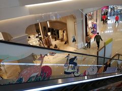 -华为授权体验店(中山公园来福士)