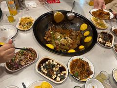 -小火炕铁锅炖鱼