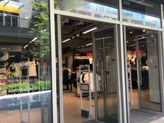 -阿迪达斯(八方汇精品优惠店)