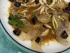 -鹤乡东北菜(崮山路店)