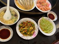 -爱的果实月嫂育婴师(世纪东方店)
