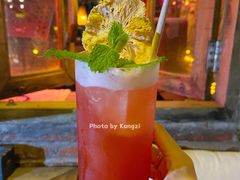 -城墙外BAR