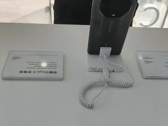 -荣耀授权专卖店(黄浦浙江中路店)