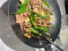 -费大厨辣椒炒肉(黄兴中心广场店)