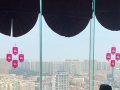 -荣誉国际酒店-云顶旋转餐厅