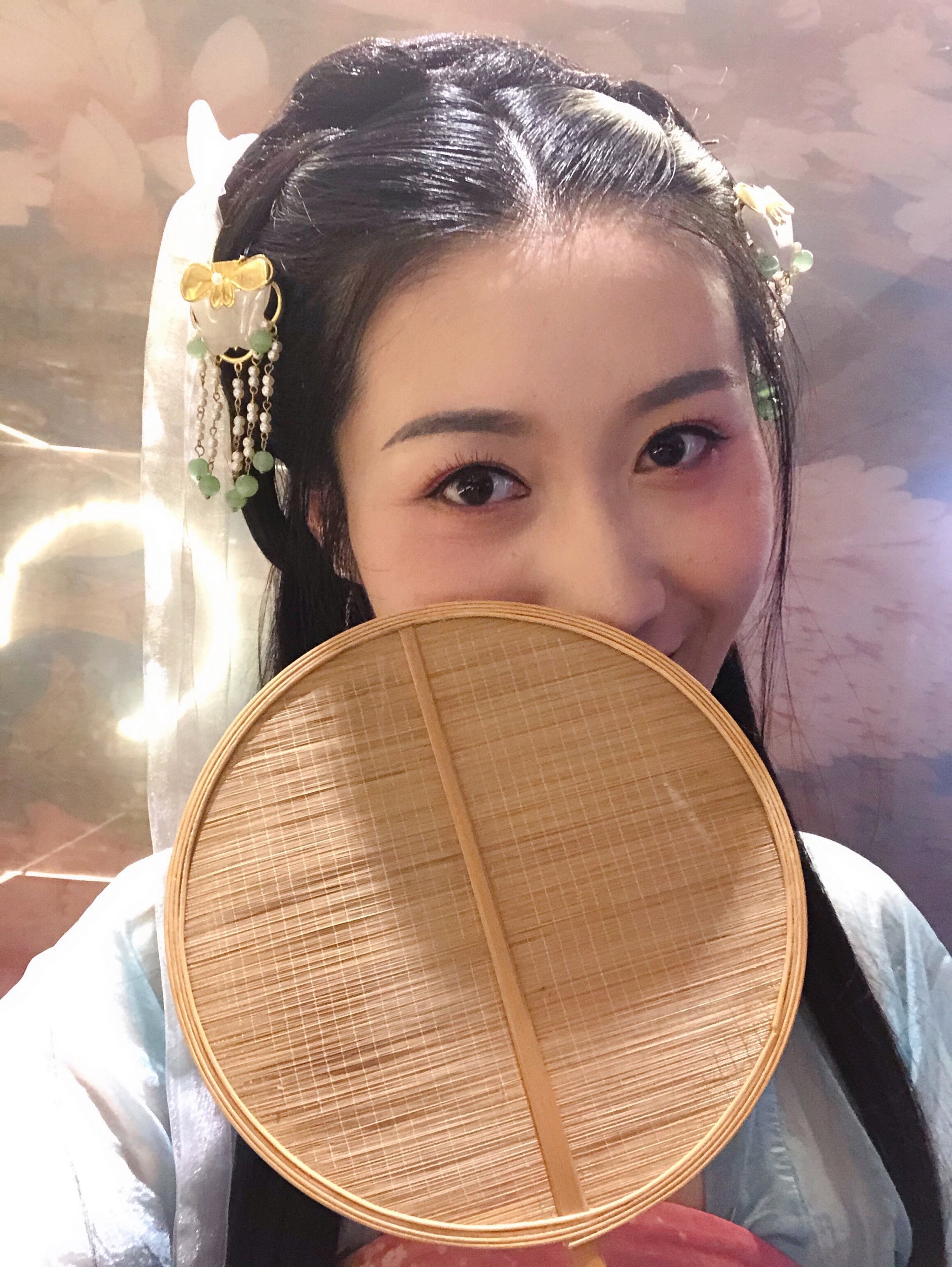 第一次拍古装,选的经常看到广告的盘子,也