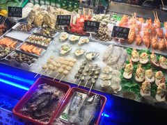 -六合夜市