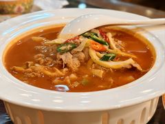 藕带酸汤肥牛-烤肉季饭庄