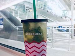 -星巴克(广州南站A18检票口楼上)