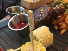 烤猪排套餐-I HOLIC艾豪丽披萨(KKone店)
