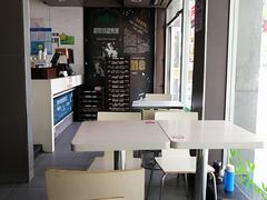 -华莱士·全鸡汉堡(沧源店)