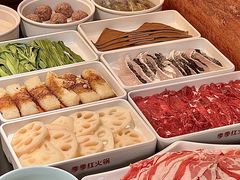 -季季红火锅(长沙步行街店)