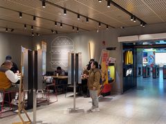 -麦当劳(中山公园龙之梦店)