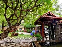 -Lam Vien Restaurant