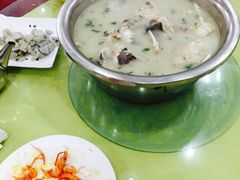 -雪野鱼头大王邢府公老店(雪野湖店)