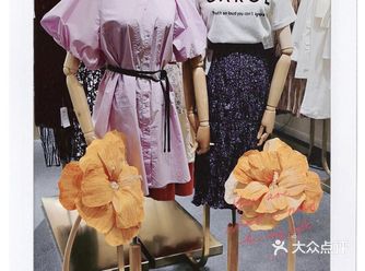 被点评爸爸圈粉的网红服装店