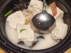 -汤城小厨•粤菜•靓汤(西直门凯德MALL店)