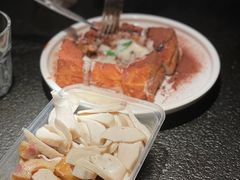 -蝴蝶里·粤菜·点心(滨江龙湖店)