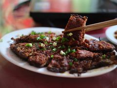 从江腌鱼-香猪美食(中心店)