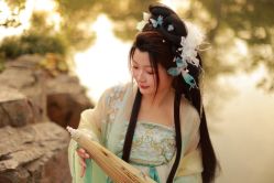 -一揽芳华汉服旗袍体验馆(拙政园店)