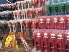 -LINE FRIENDS Garosu-gil Flagship Store
