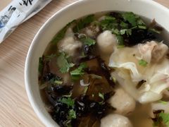 -手劲鱼丸馄饨铺(哈一百店)