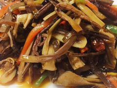 -小厨子私房菜·云南美食店