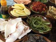 -黄潇洒老火锅(九眼桥宏济巷店)