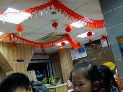 -华莱士·全鸡汉堡(新港店)