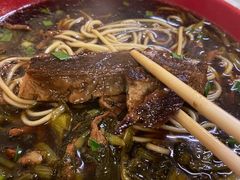 -小龙大肉面馆