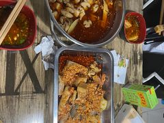 -肥肠鸡冷锅串串(广元利州广场店)