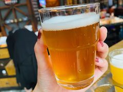 -爱啤精酿·民谣酒馆(滨江店)