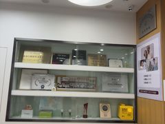 -雅悦齿科(顾村公园店)