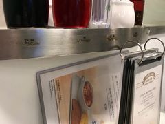 餐具摆设-翠华餐厅(旺角文华商场店)