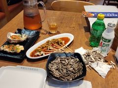 -华府九号海鲜烧烤大排档(龙域店)