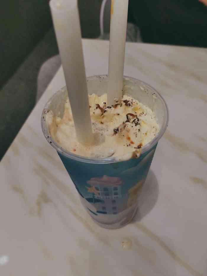 茶百道(万象城店)-"一排都是奶茶店,就爱喝茶百道,服务态度也.