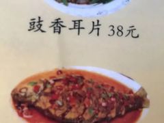 -锦江之星(武汉黄鹤楼复兴路地铁站店)