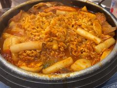 -贵宾庄炸酱面·韩式料理(高区店)