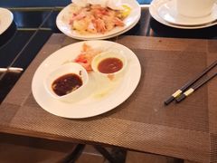 -大中华希尔顿酒店-念自助餐·嗨啤·小龙虾