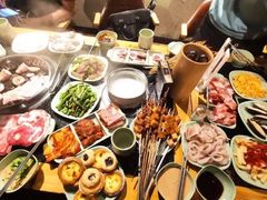 -釜御山海鲜烤肉火锅自助(新城市中心店)