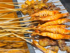 -喝丢一只鞋海鲜烧烤·海肠捞饭(市场店)