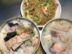 海鲜炒面-广场正宗原汁薏米店